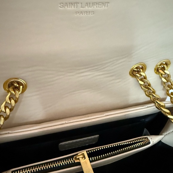 Yves Saint Laurent Cream Quilted Bag - Picture 9 of 17
